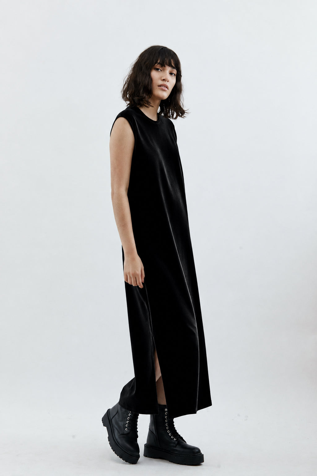 SPACE BLACK VELVET
