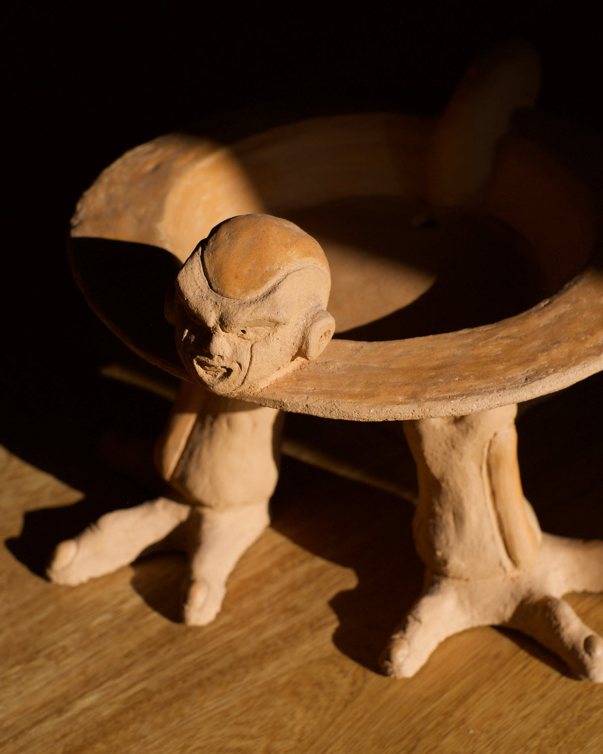 "PLATO FREEZER" CLAY BY KÁSSER SÁNCHEZ