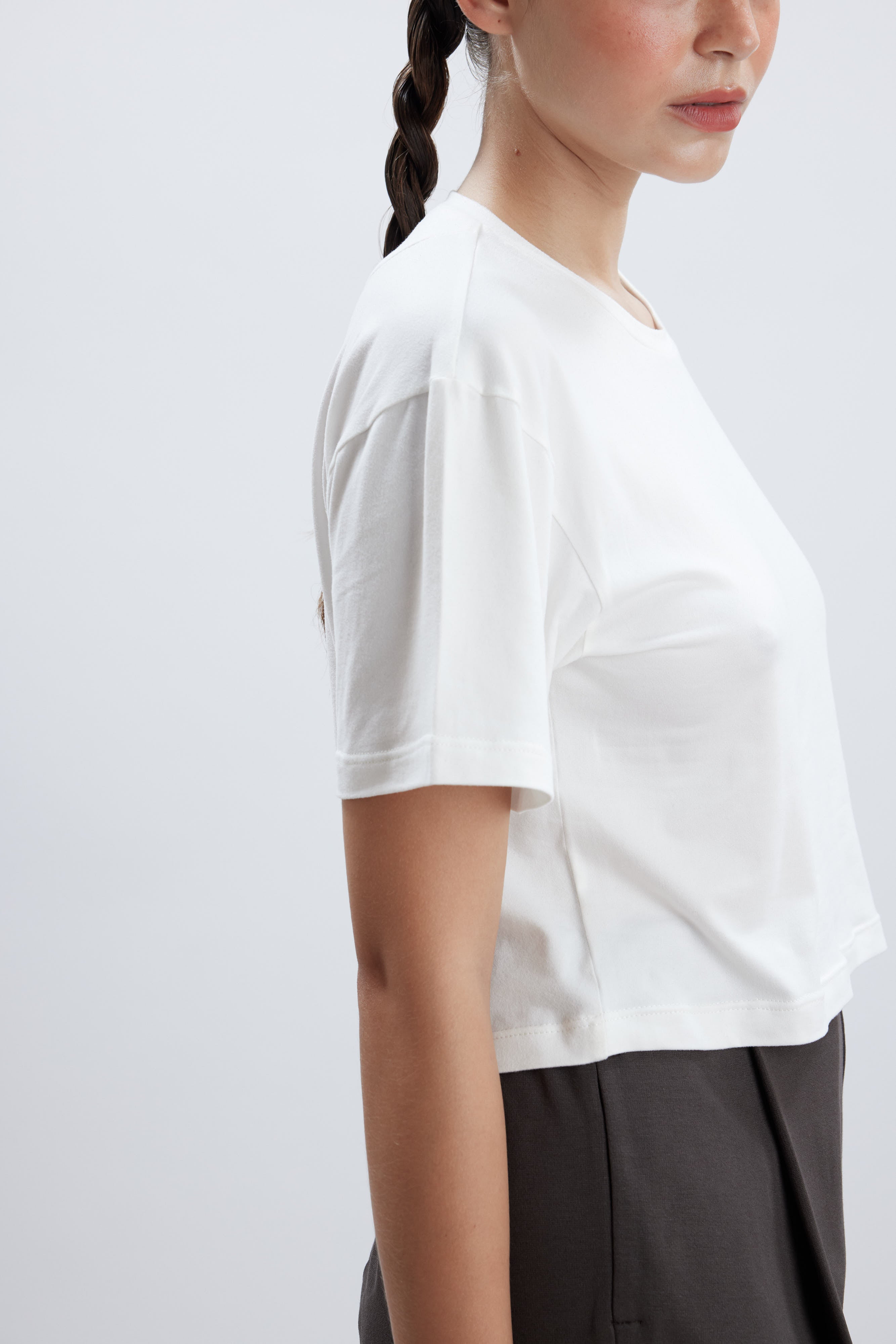 BERRY OFF WHITE