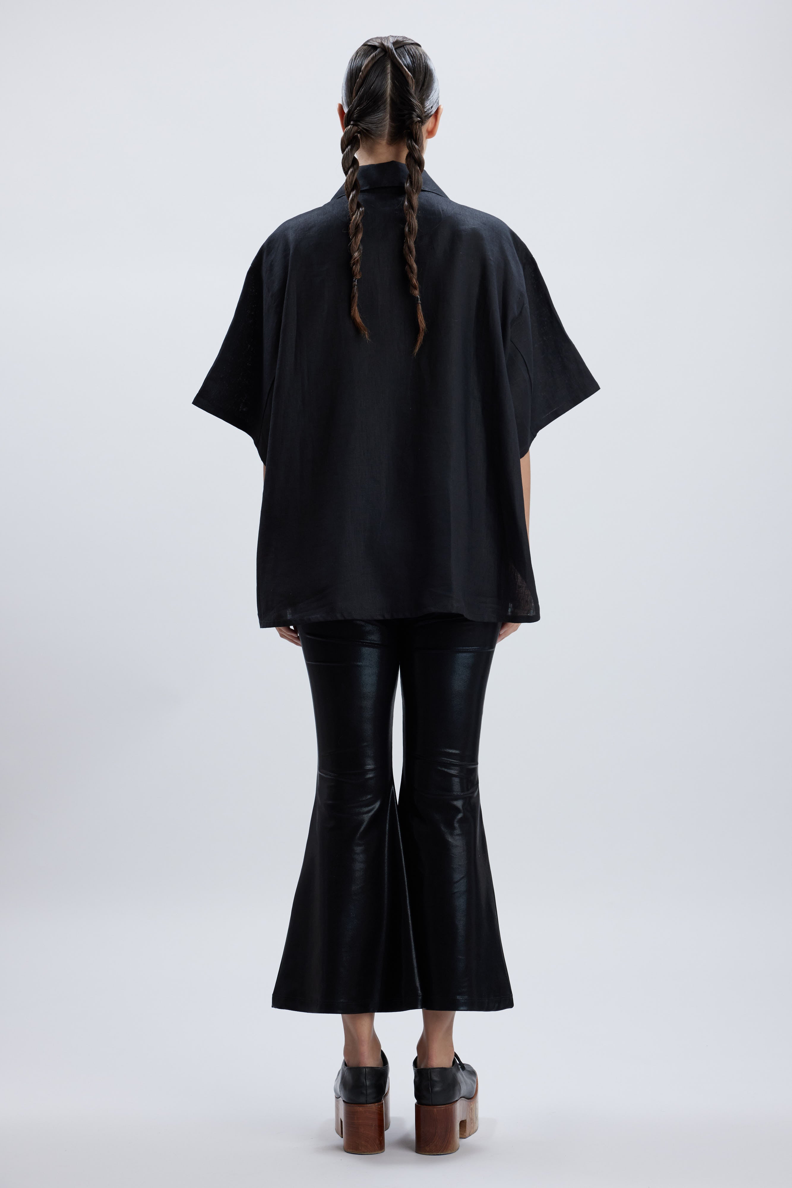 BRIDGE BLACK LINEN