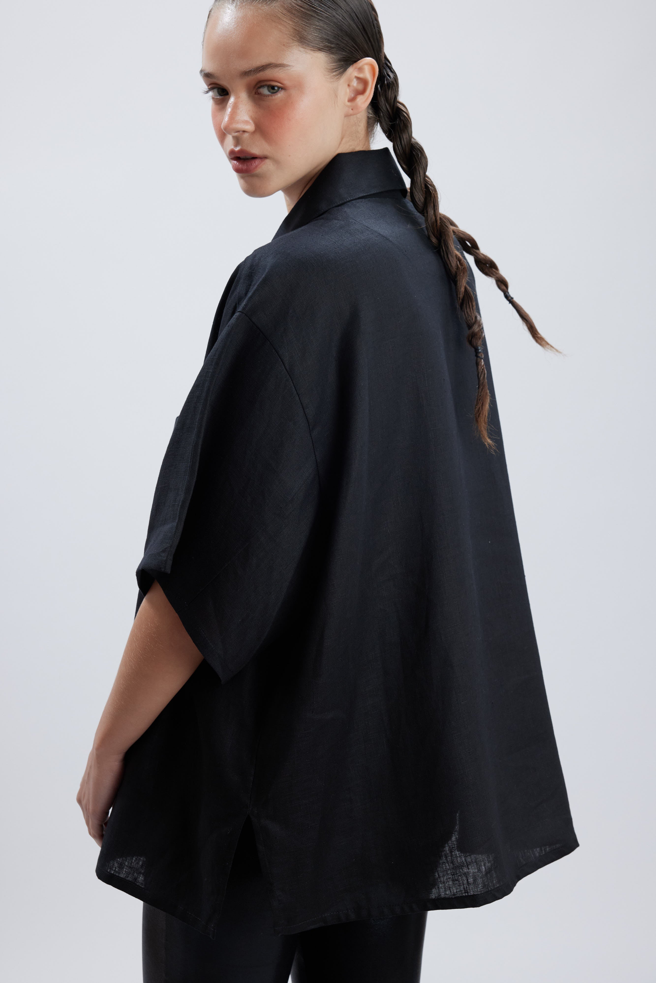 BRIDGE BLACK LINEN