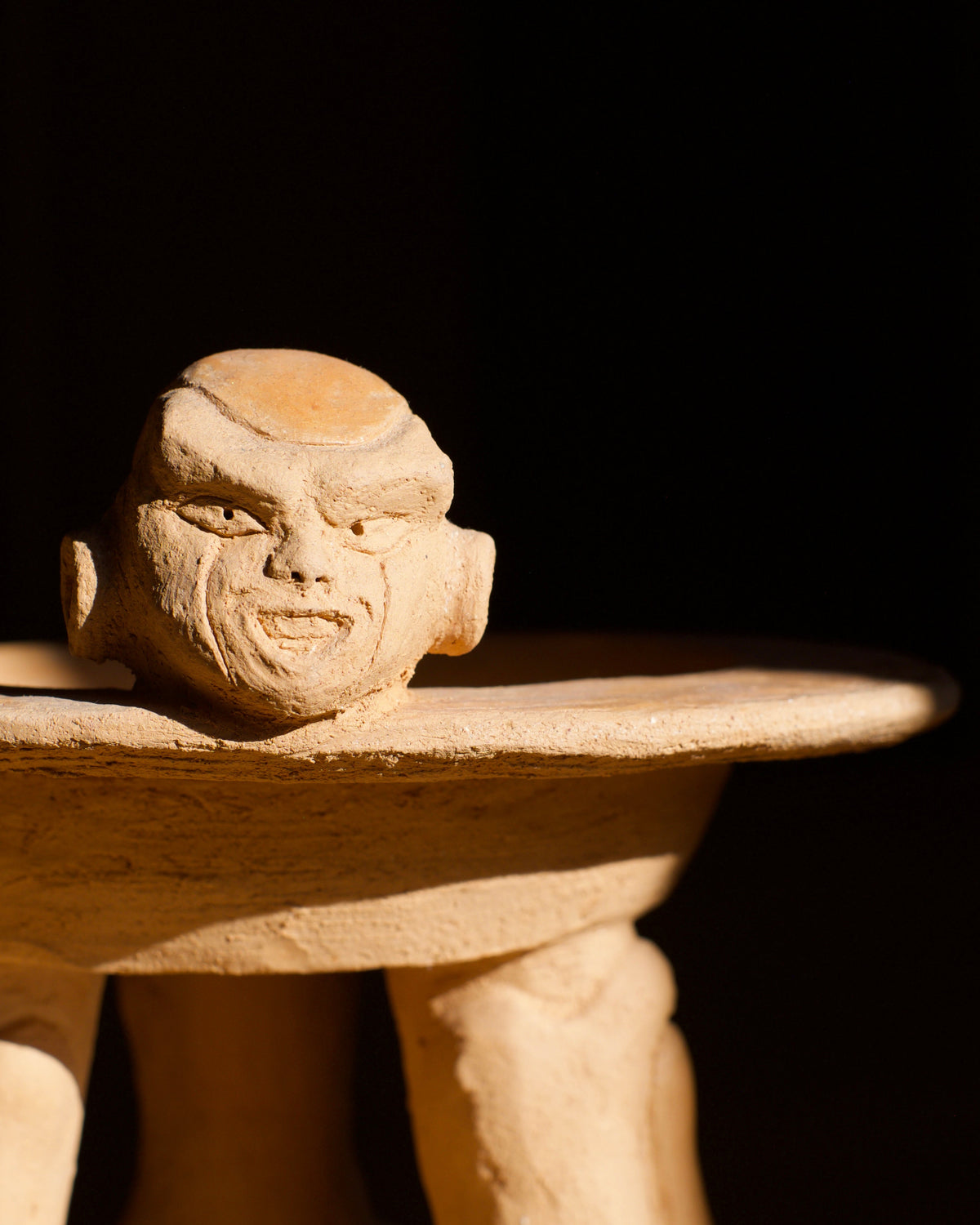 "PLATO FREEZER" CLAY BY KÁSSER SÁNCHEZ