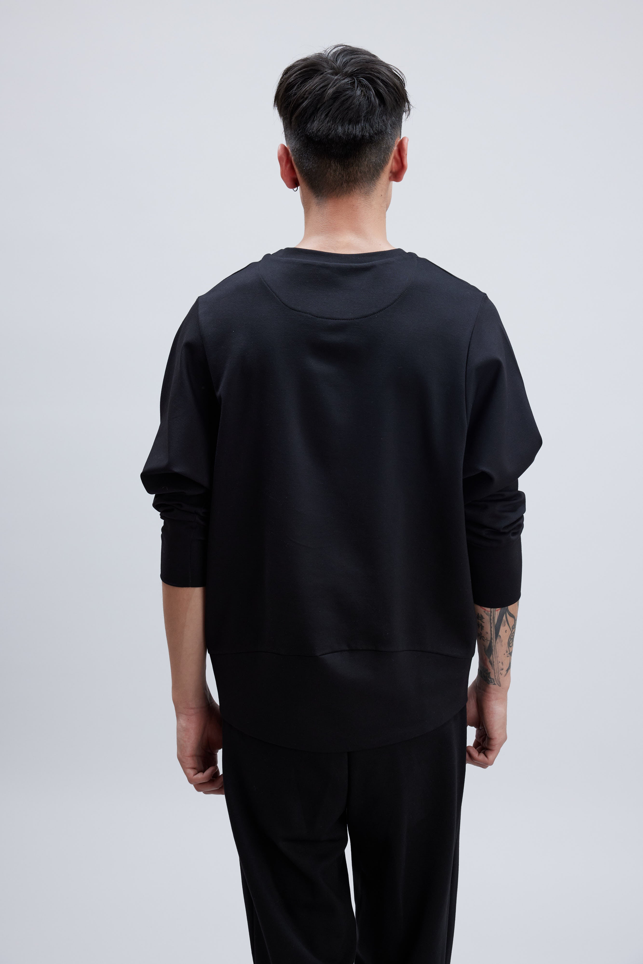 DRAGON BLACK