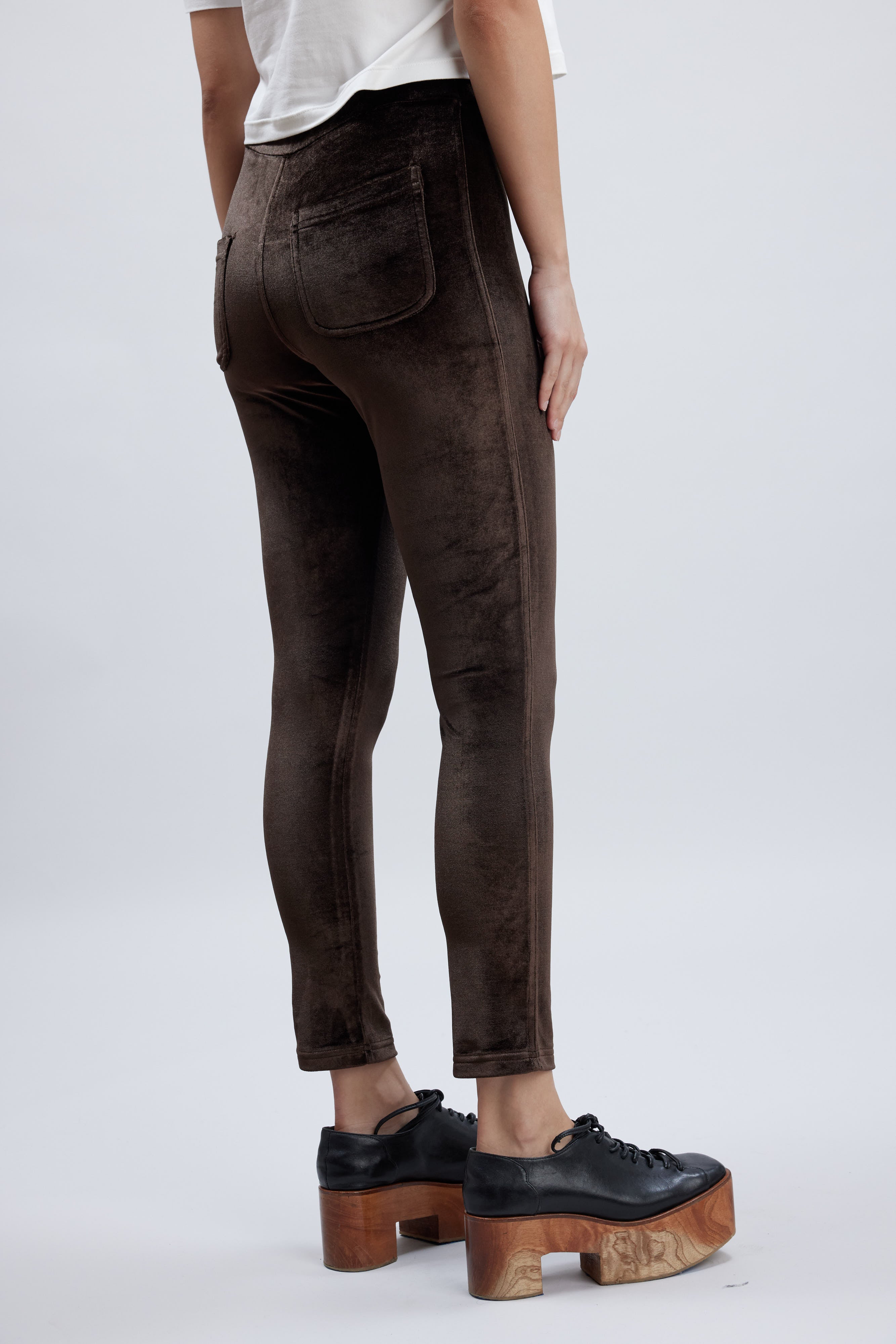GLASS BROWN VELVET