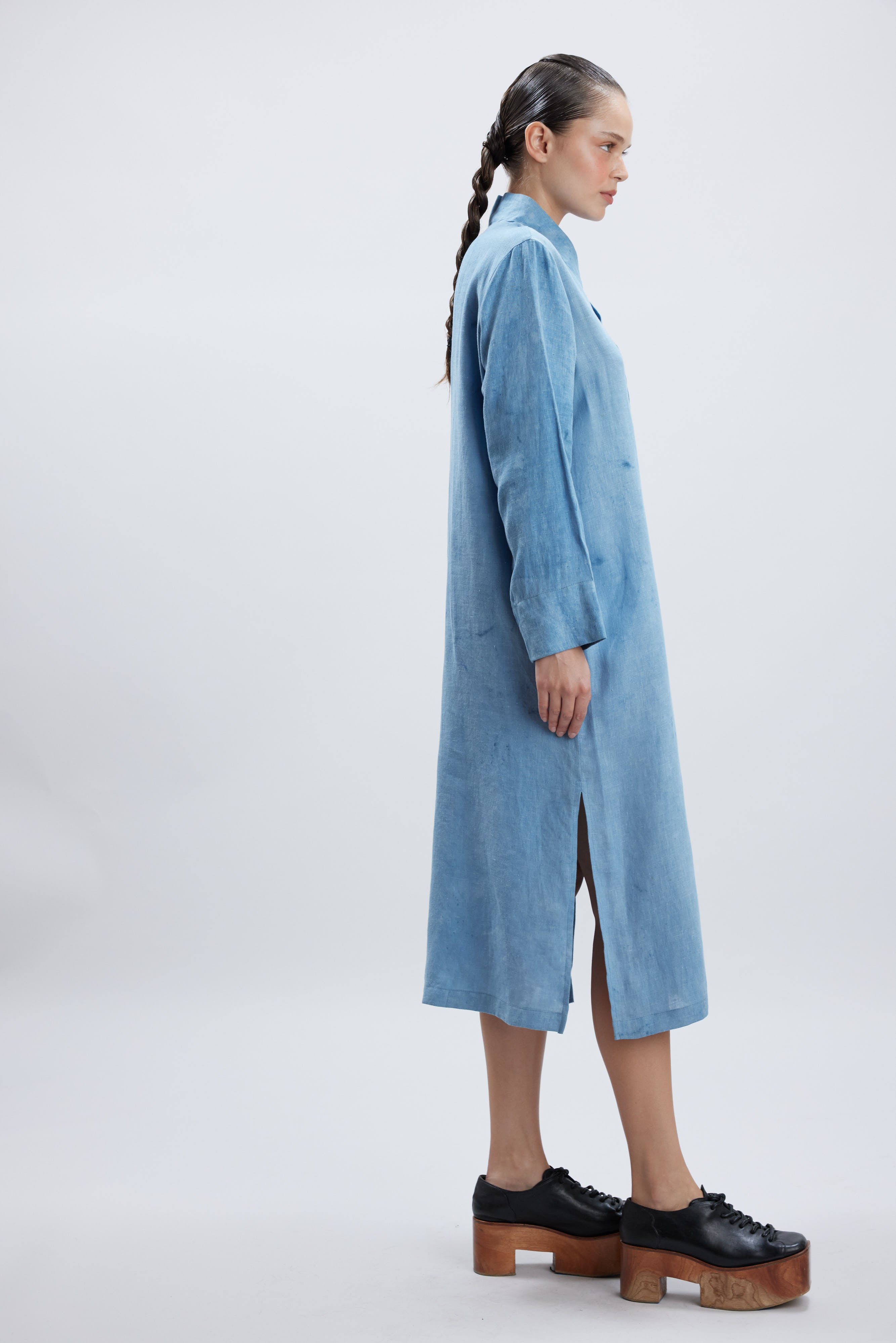 MACHINE BLUE LINEN