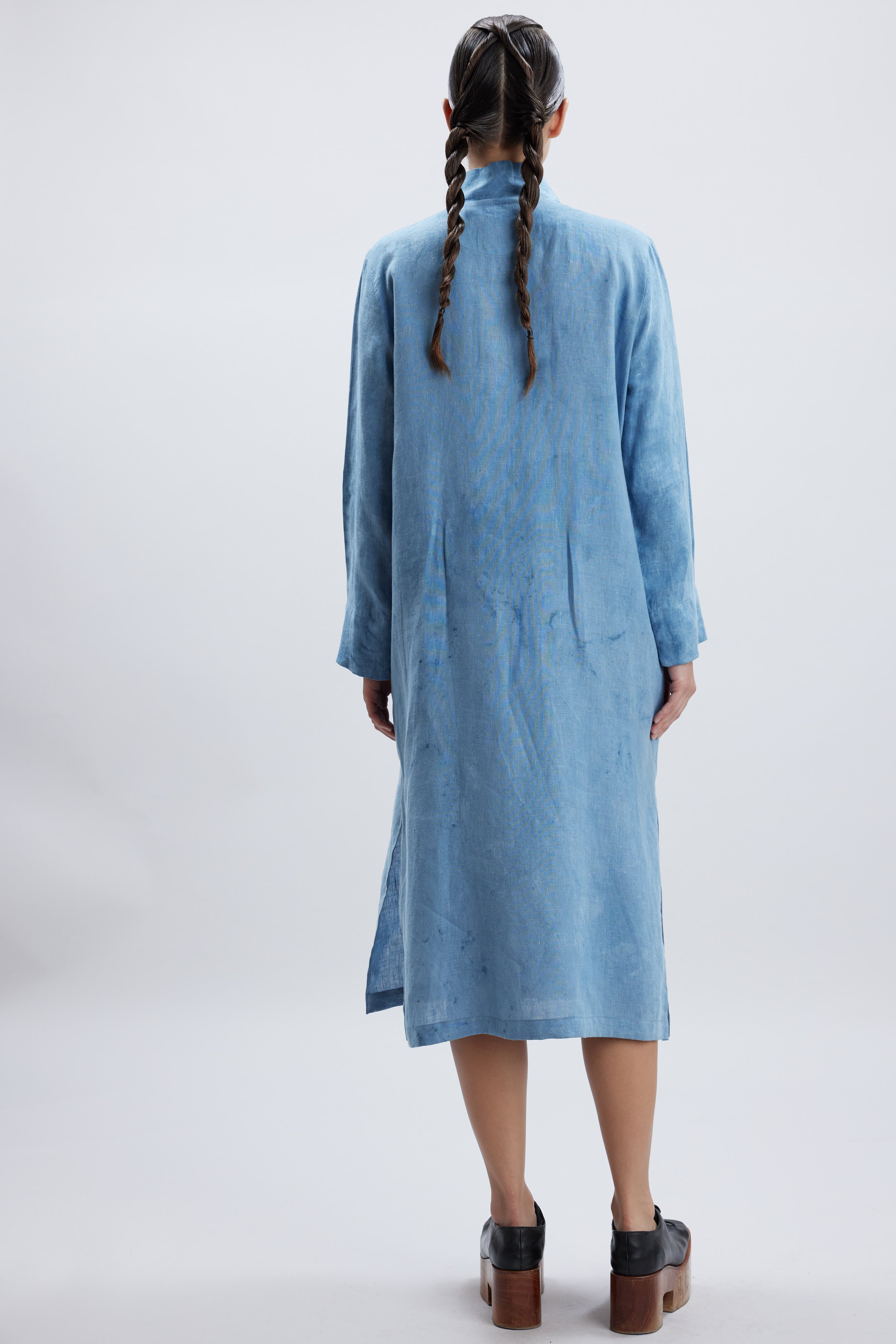 MACHINE BLUE LINEN