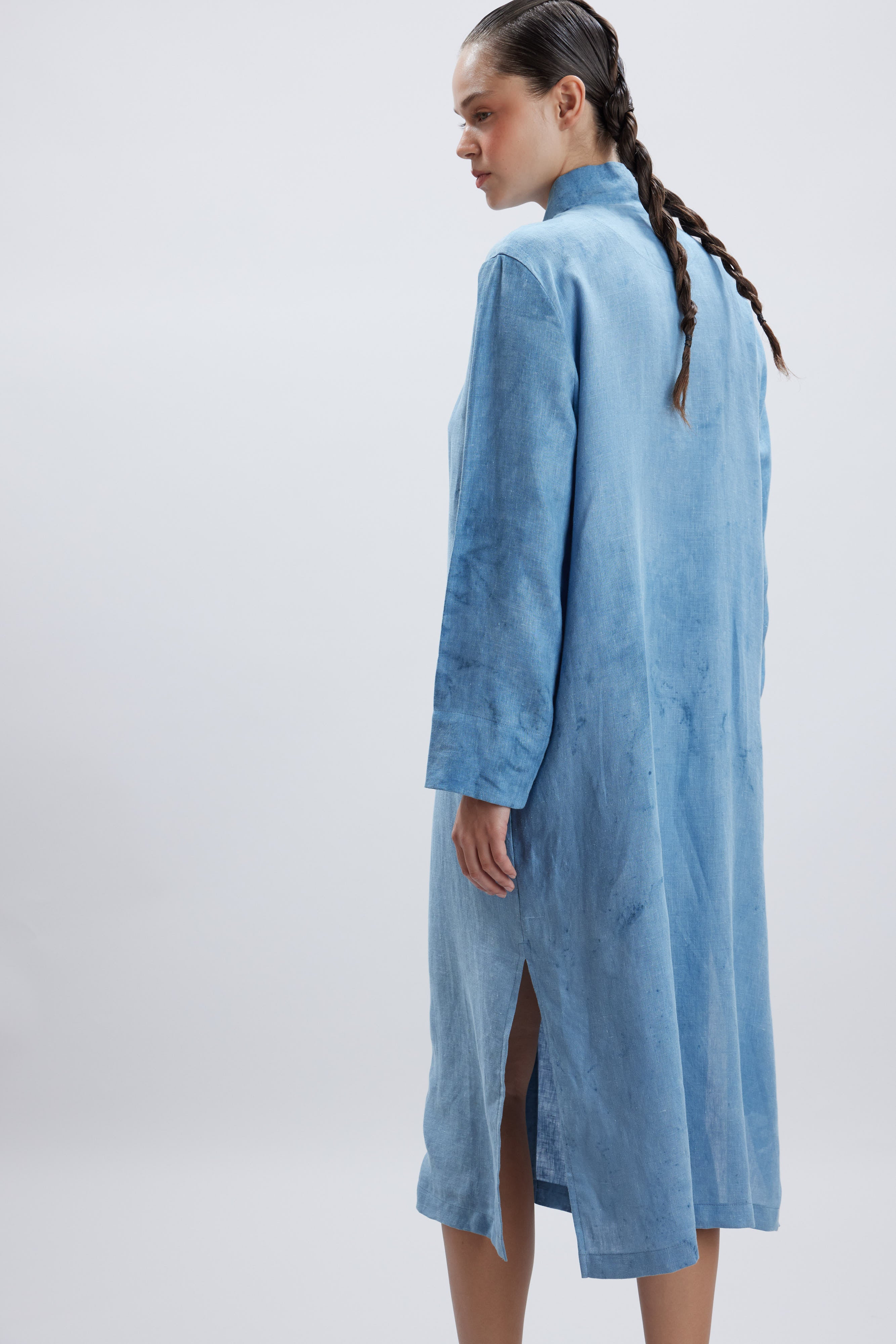 MACHINE BLUE LINEN