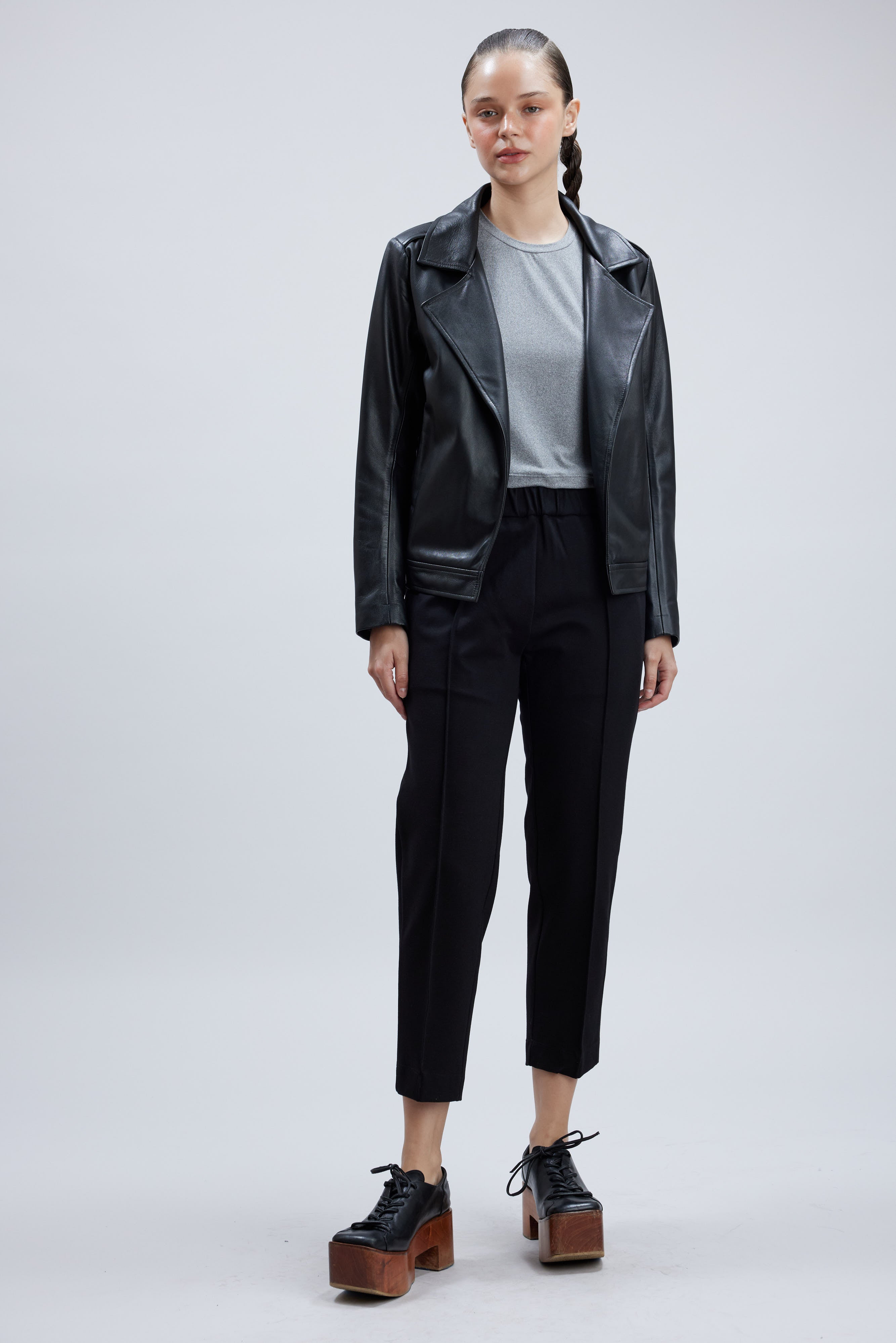 MARS BLACK LEATHER