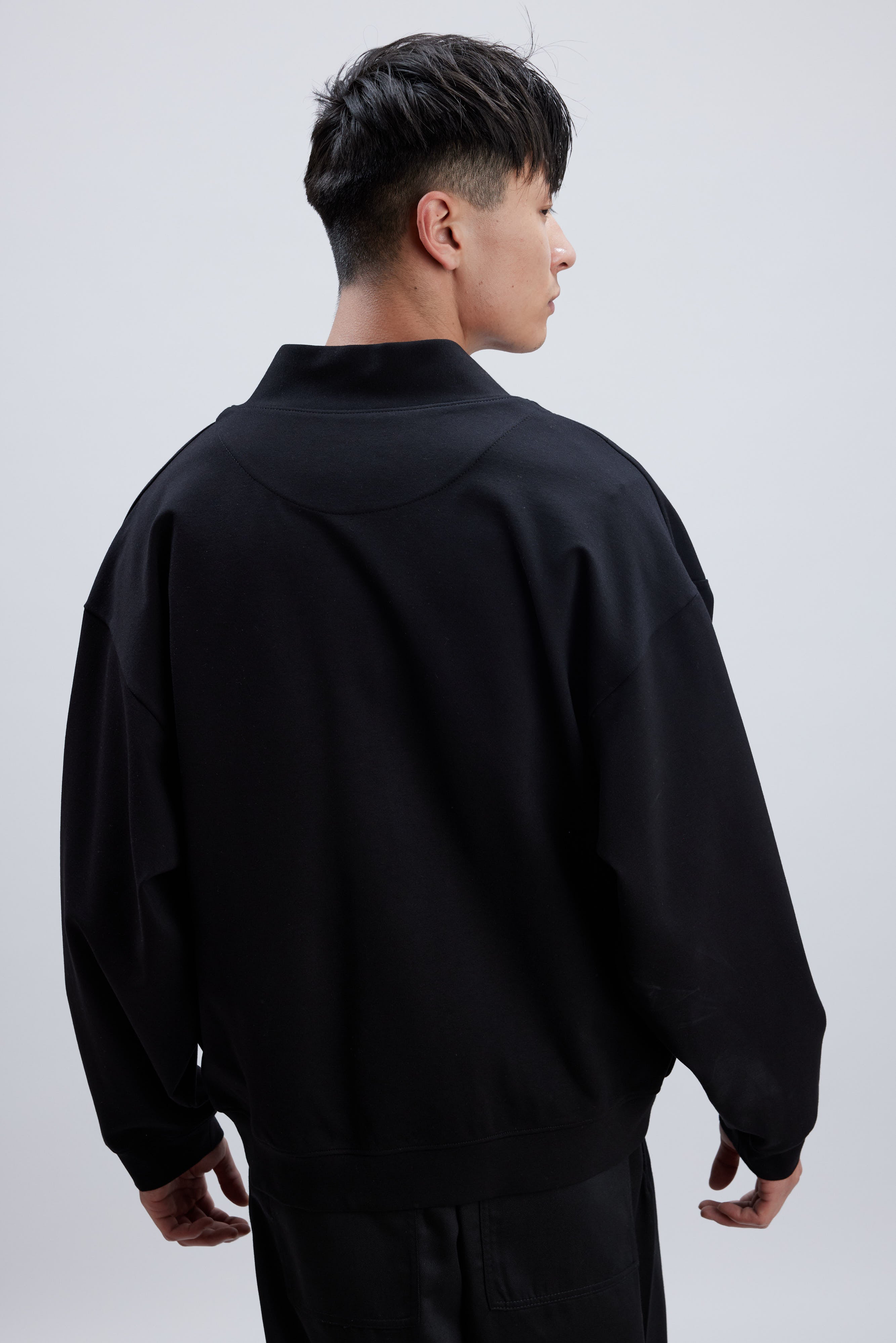 MOLECULE BLACK CINA