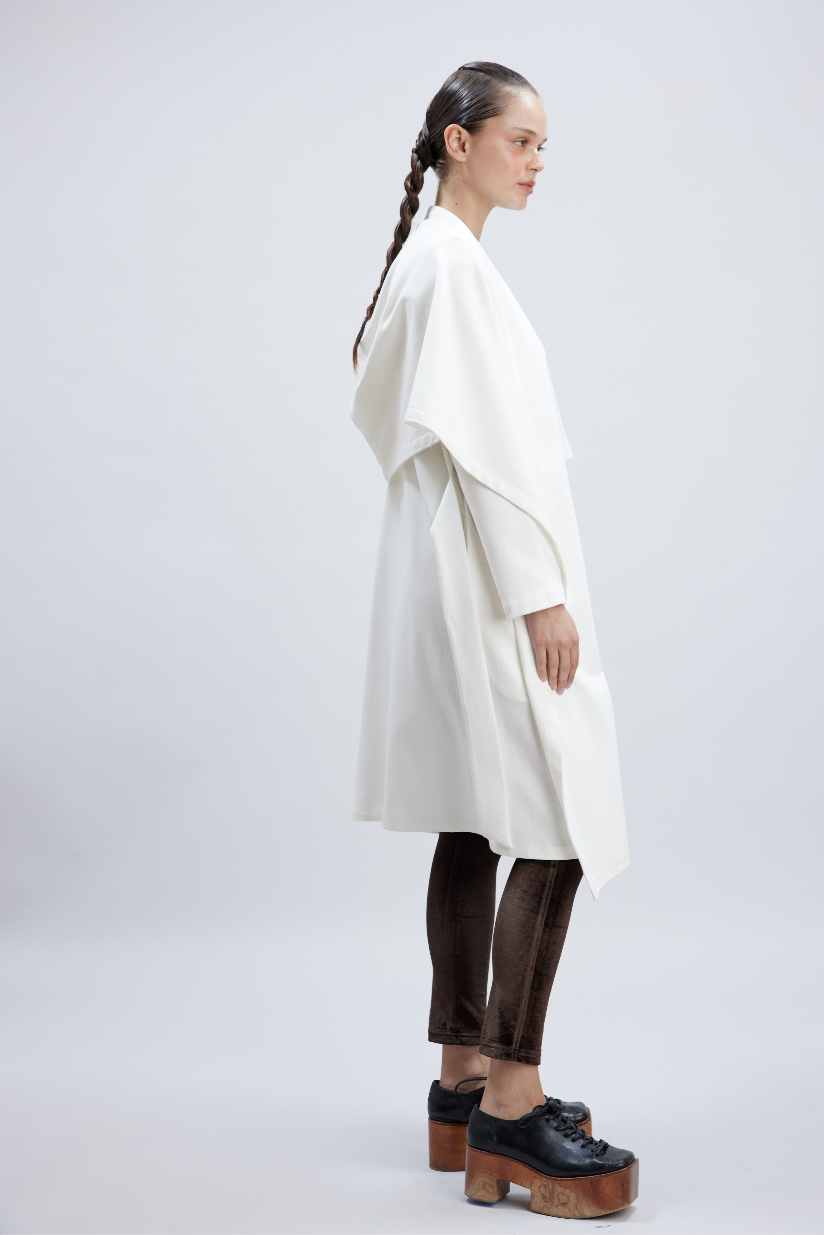 WING IVORY