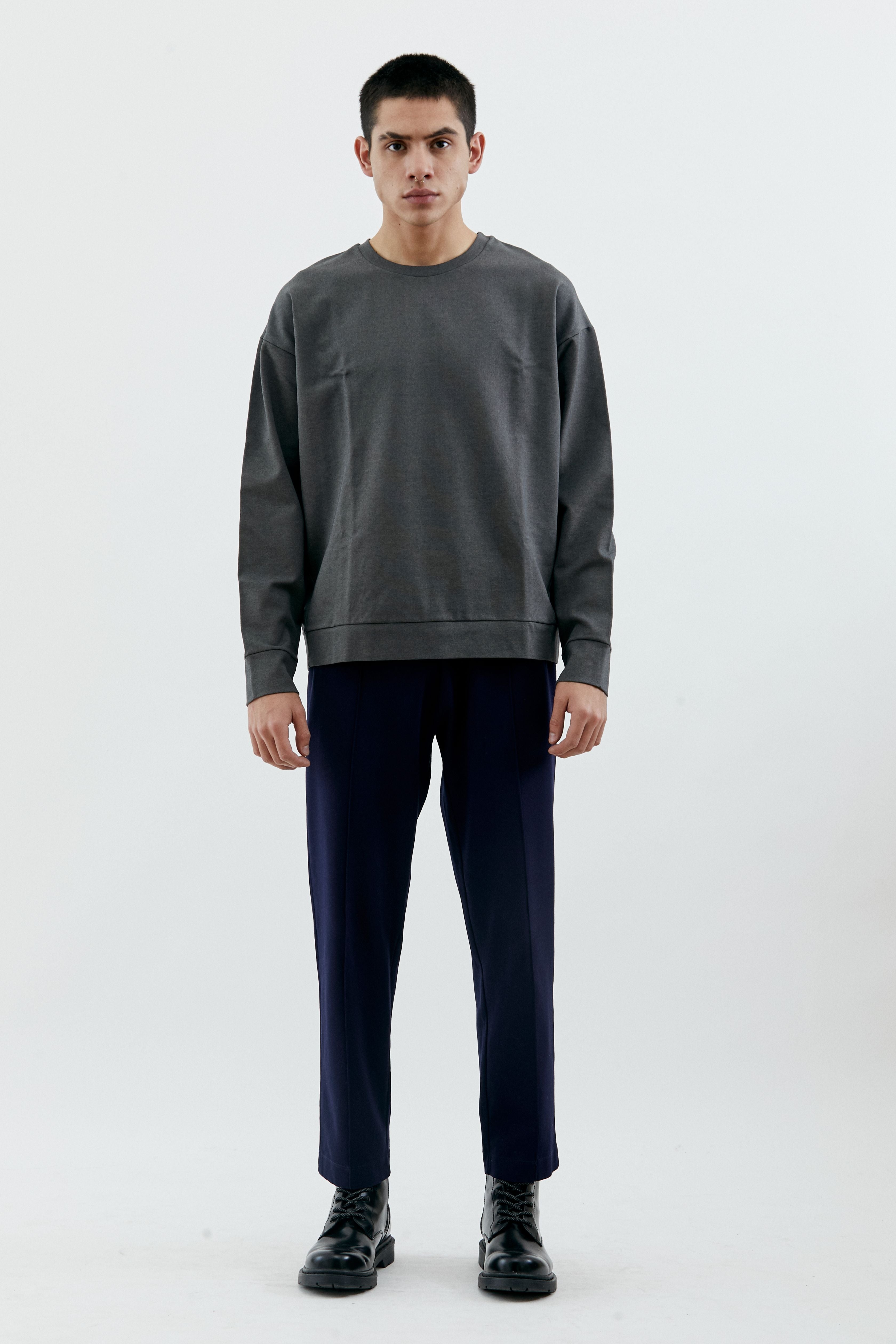 SOUND DARK GRAY