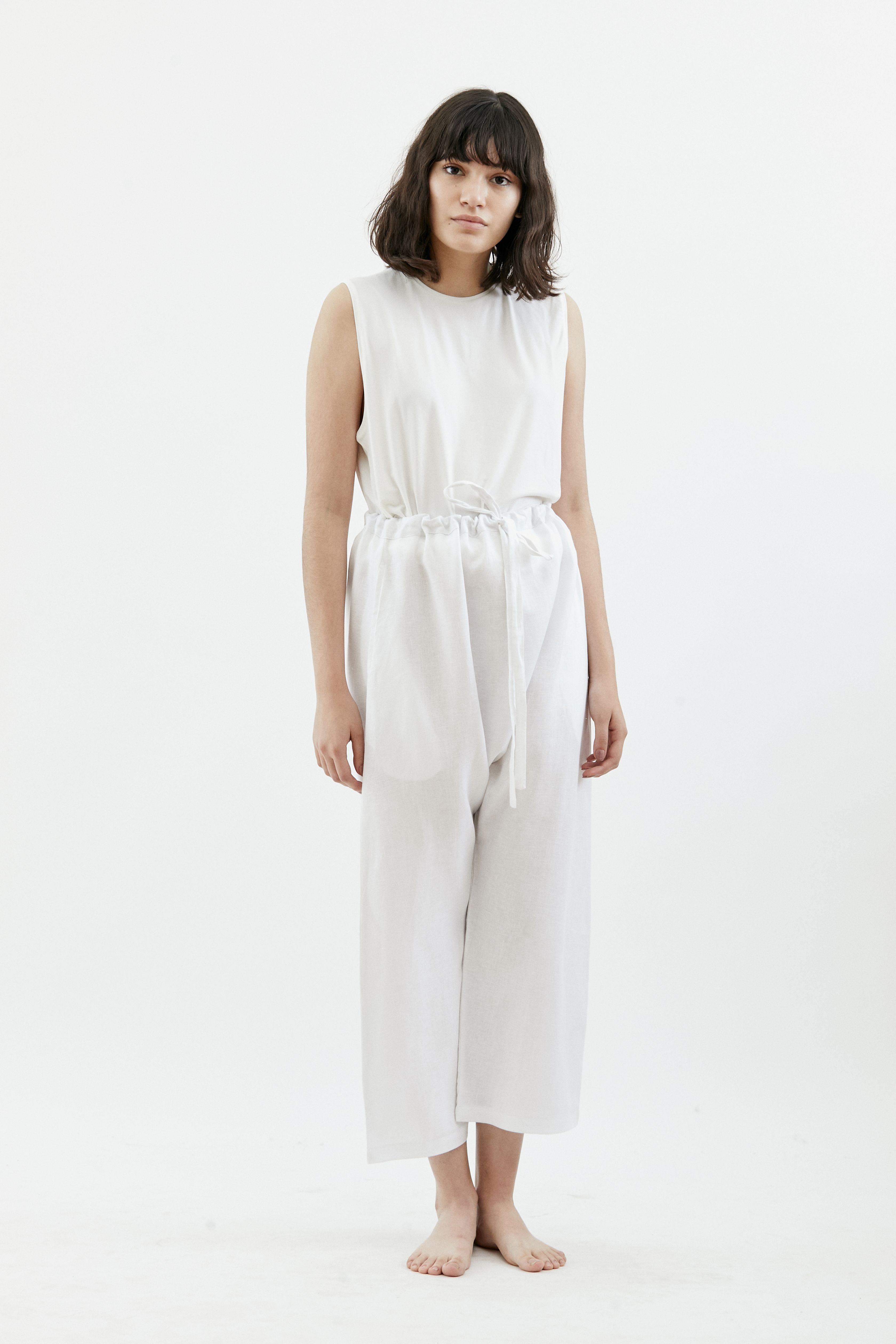 BUTTER WHITE LINEN