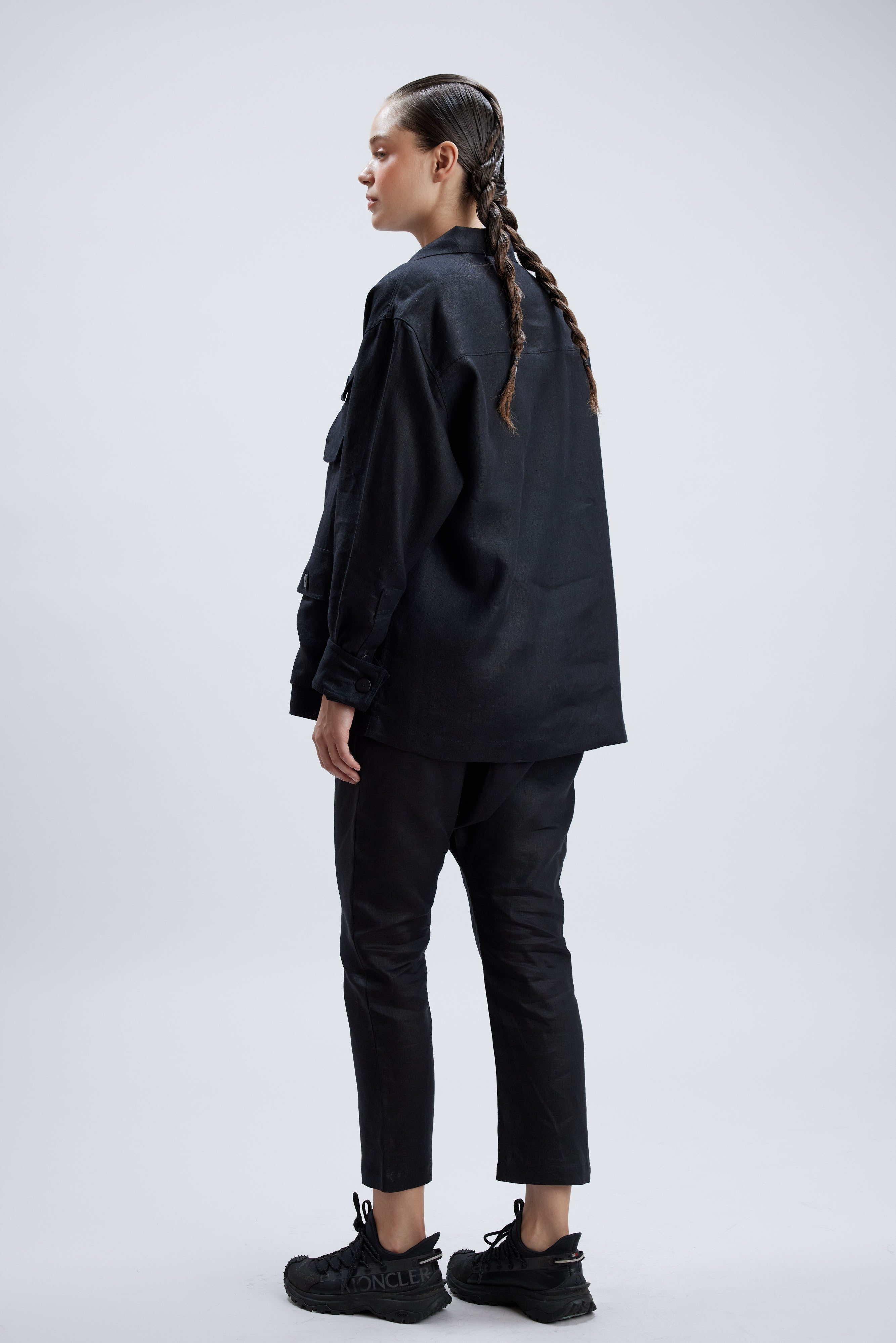 GENERAL BLACK LINEN