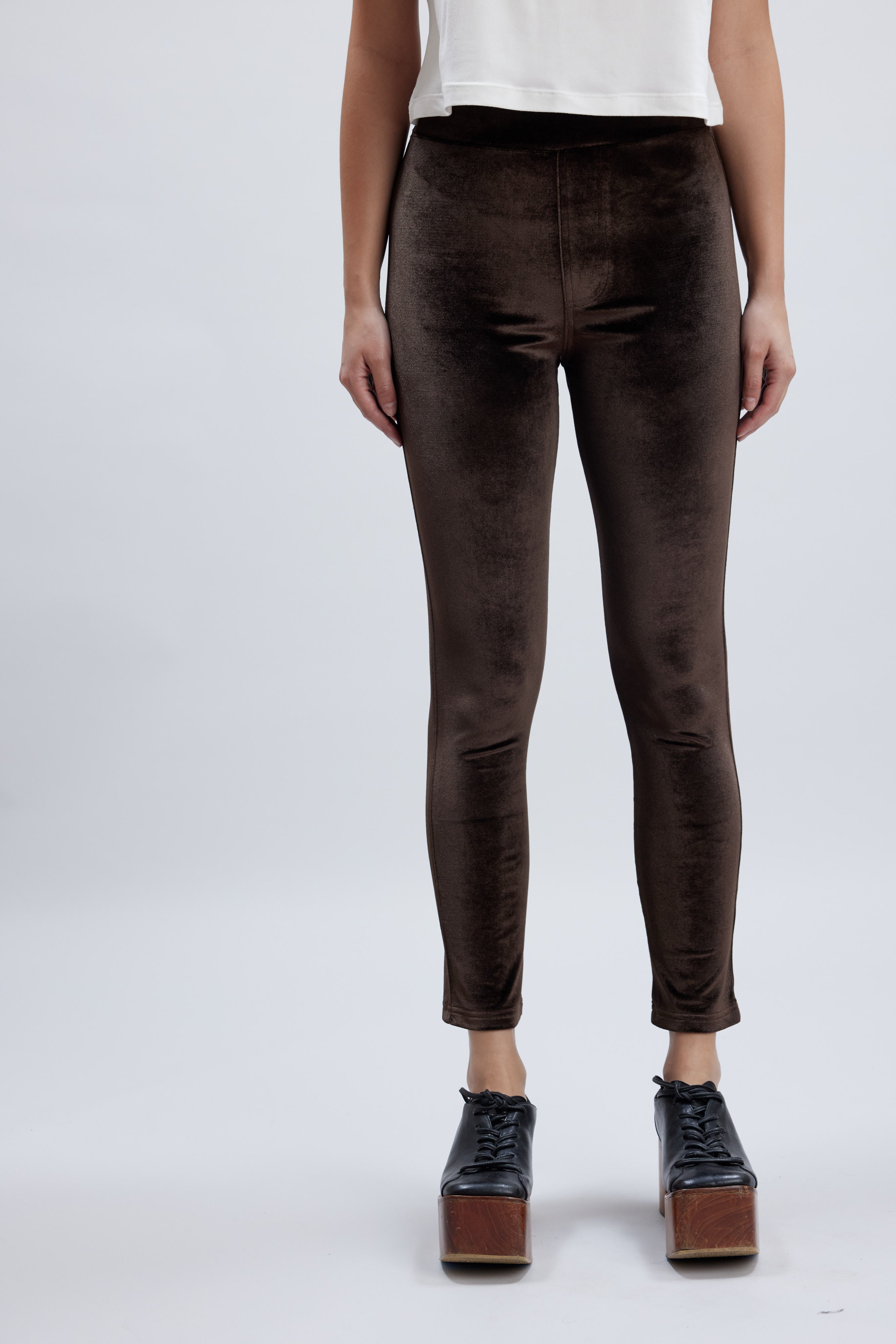 GLASS BROWN VELVET