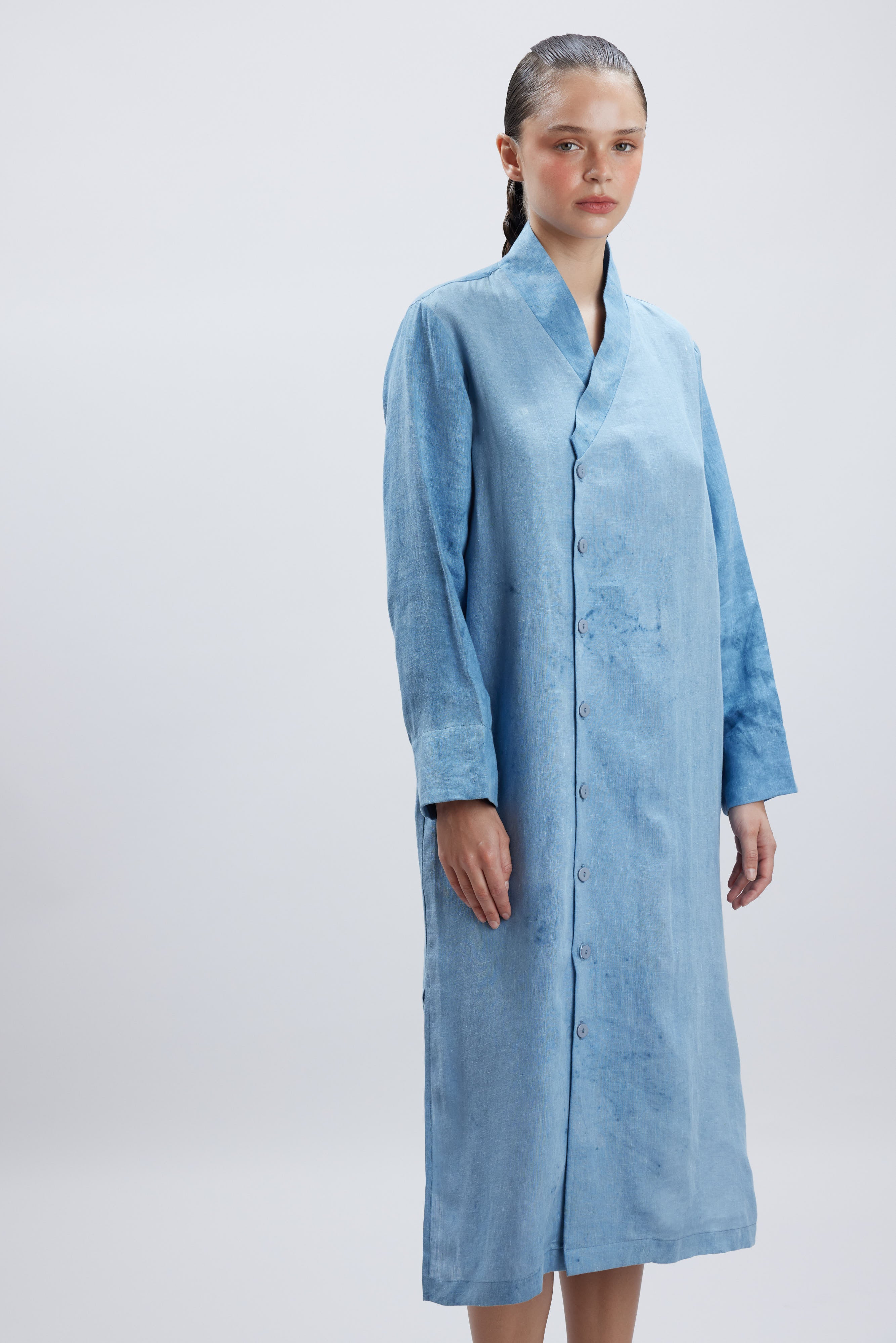 MACHINE BLUE LINEN