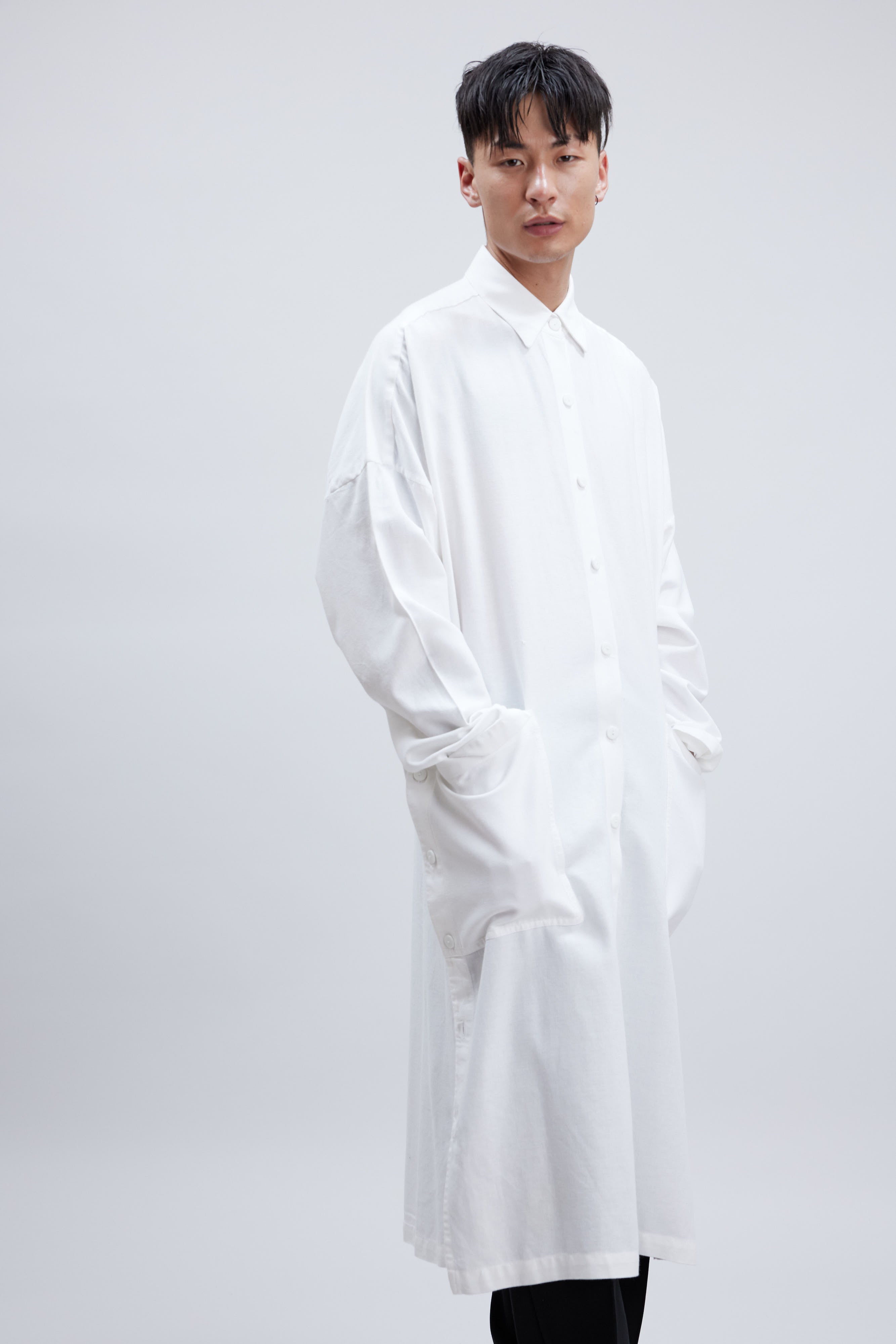 SHORE WHITE