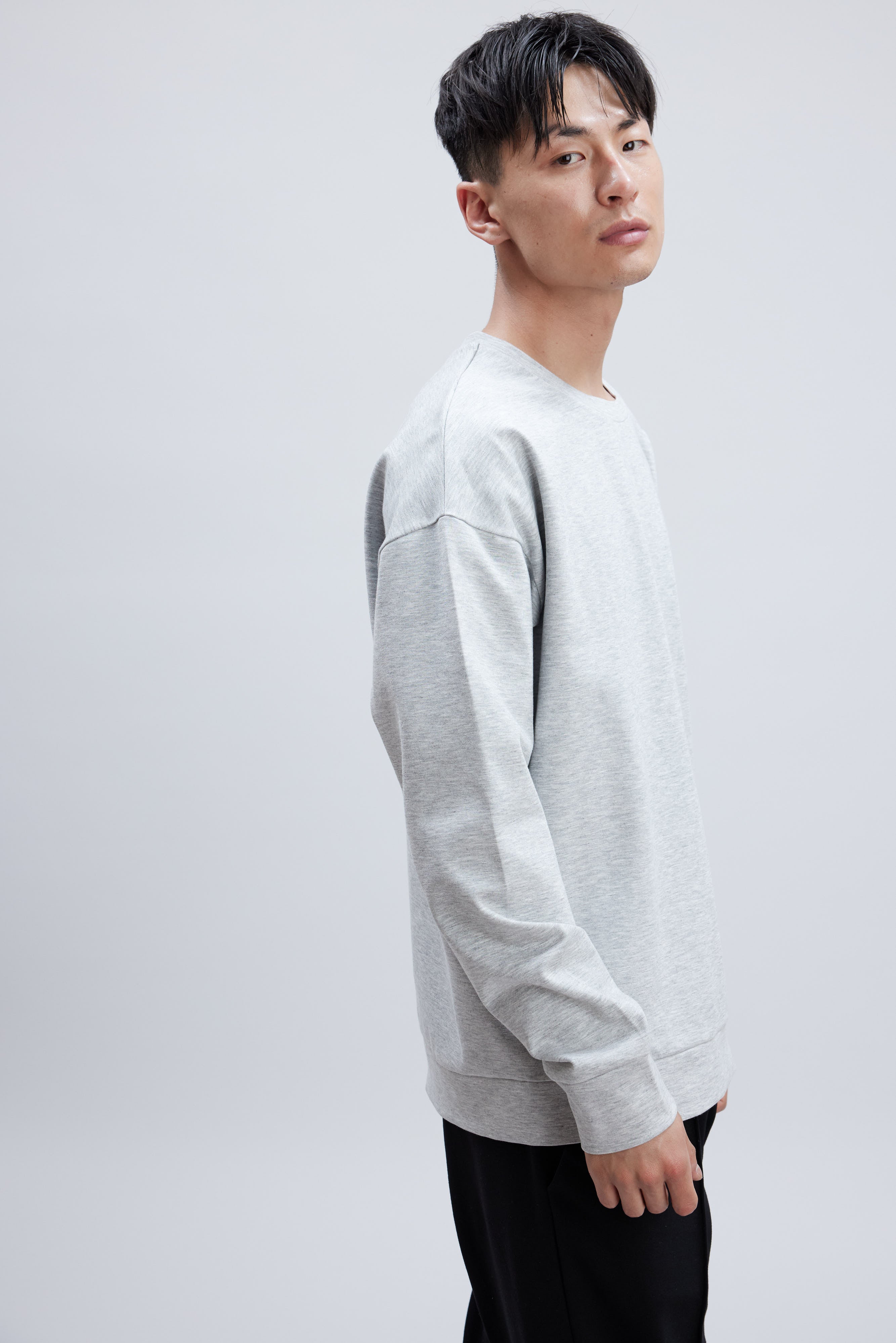 SOUND GRAY
