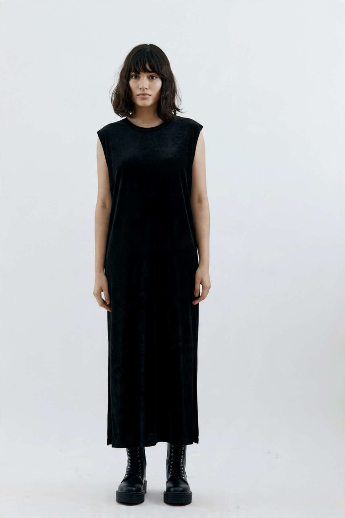 SPACE BLACK VELVET