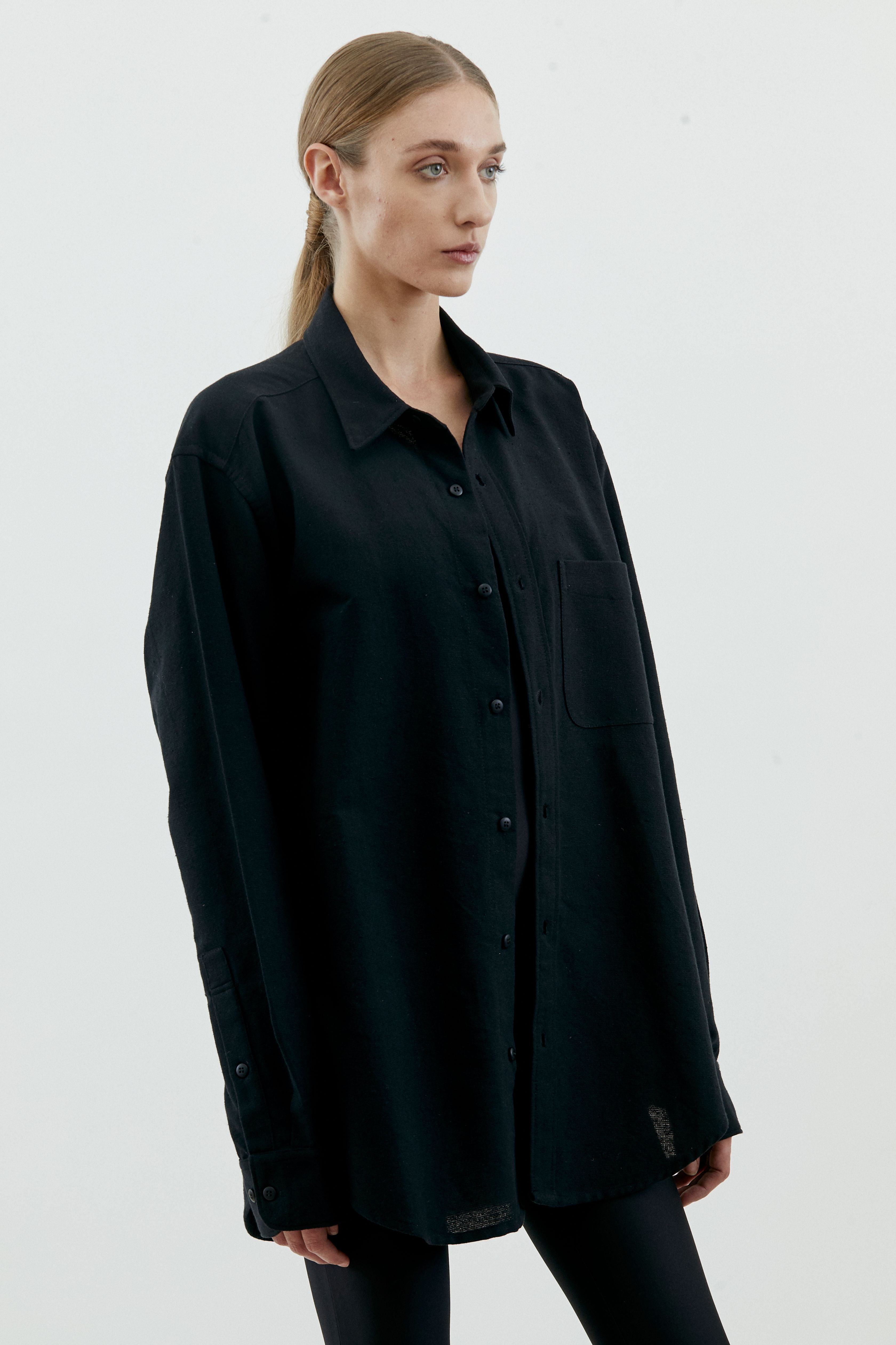 PLASMA  BLACK